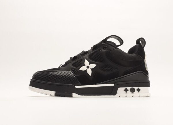 Louis Vuitton Skate Black/White