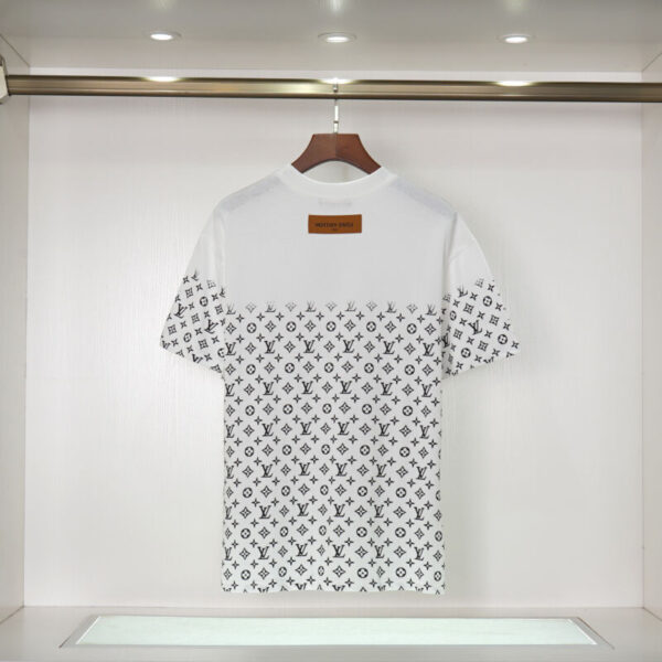 Louis Vuitton T-Shirt - Image 2