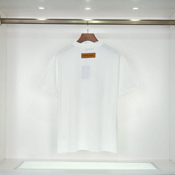 Louis Vuitton T-Shirt - Image 2