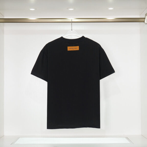 Louis Vuitton T-Shirt - Image 2