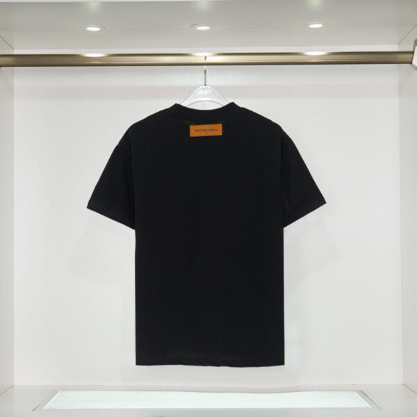 Louis Vuitton T-Shirt - Image 2