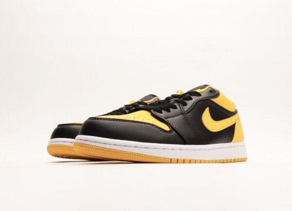 Jordan 1 Low Yellow Ochre - Image 5