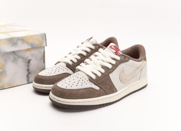 Jordan 1 Low OG Year Of The Rabbit