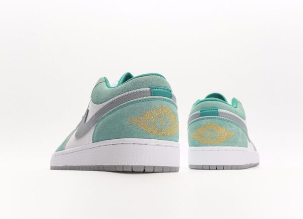 Jordan 1 Low New Emerald - Image 6