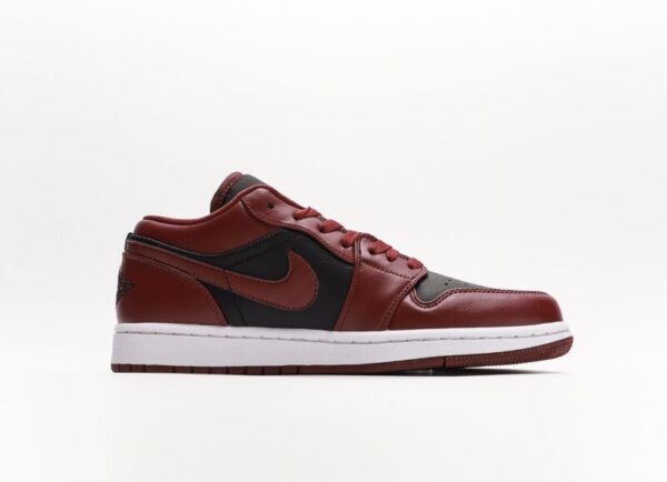 Jordan 1 Low Reverse Bred - Image 4
