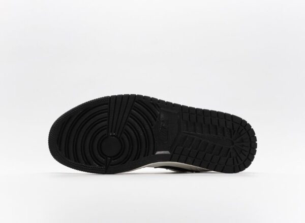 Jordan 1 Low Astrograbber - Image 4