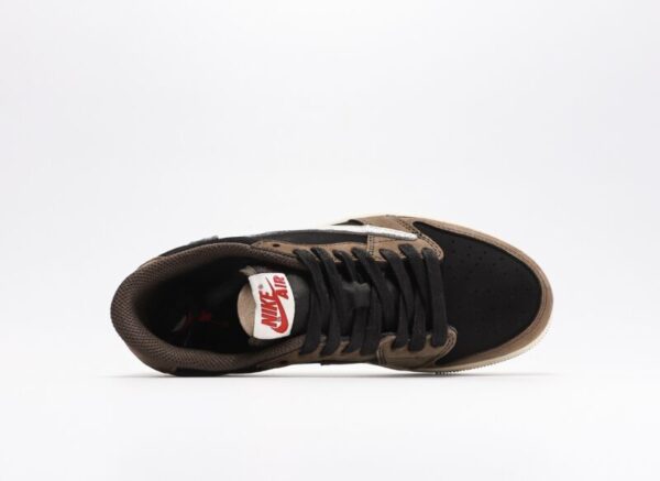 Air Jordan 1 Low Mocha - Image 4