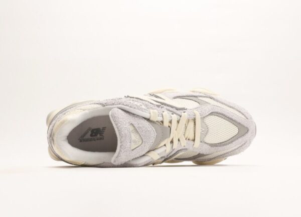 NB 9060 Quartz Grey - Image 5