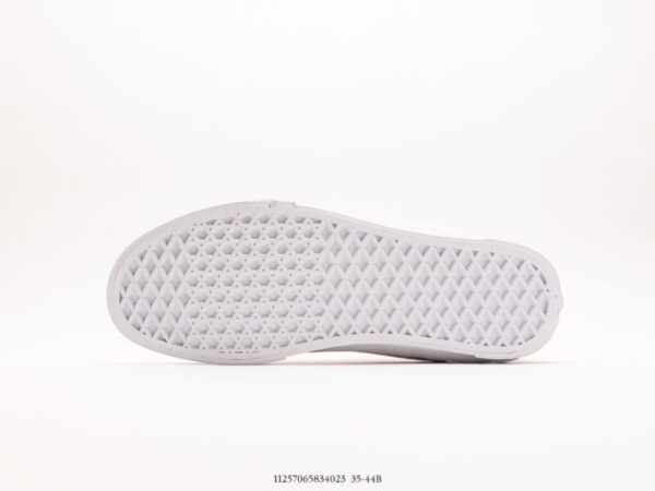 Vans Knu Skool - Image 3
