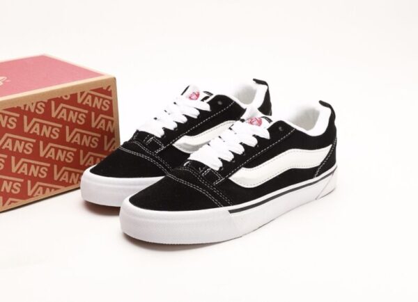 Vans Knu Skool Black/White