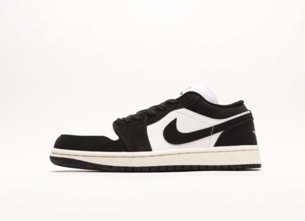 Jordan 1 Low Panda - Image 2