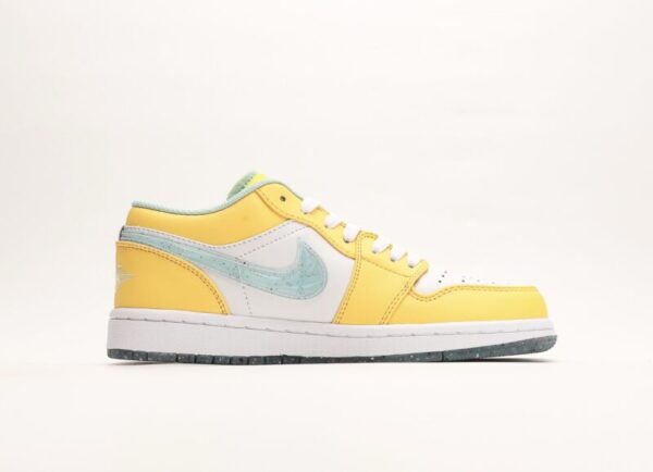 Jordan 1 Low RG Citron Pulse - Image 3