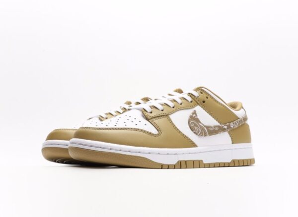 Nike Dunk Low Paisley Barley - Image 5