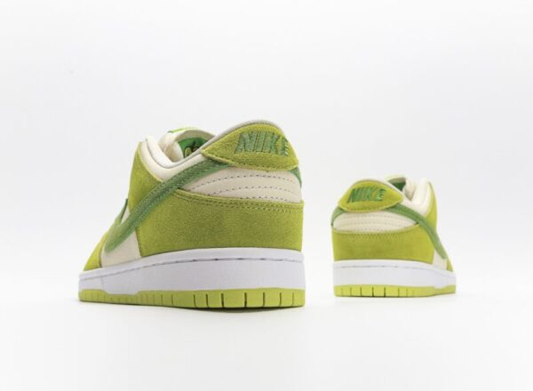 Nike SB Dunk Low “Green Apple” - Image 6