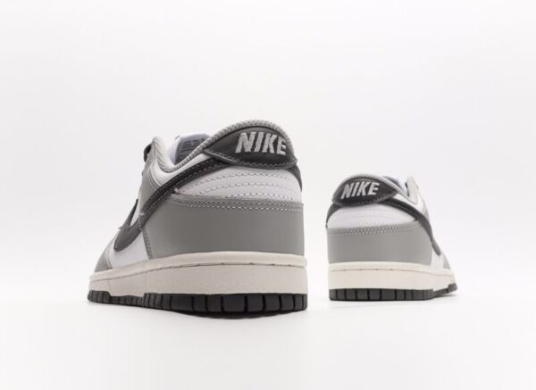 Nike SB Dunk Low “Light Smoke Grey“ - Image 5