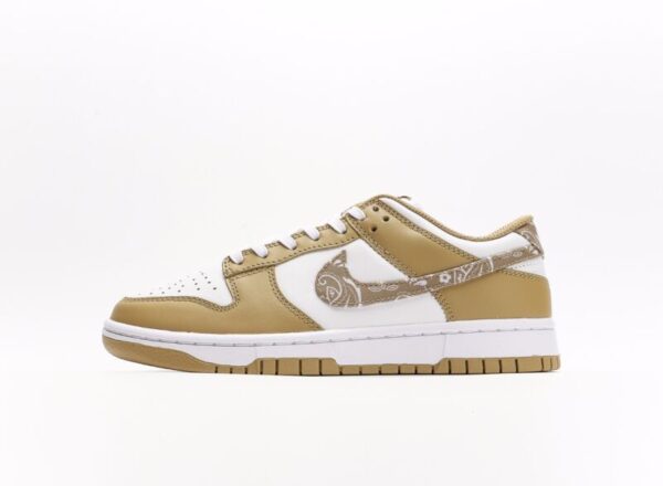 Nike Dunk Low Paisley Barley