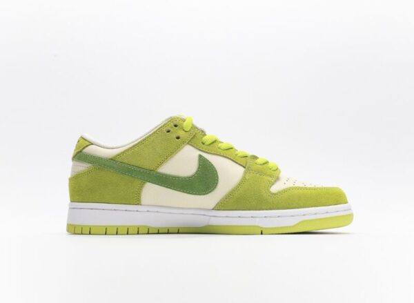 Nike SB Dunk Low “Green Apple” - Image 2