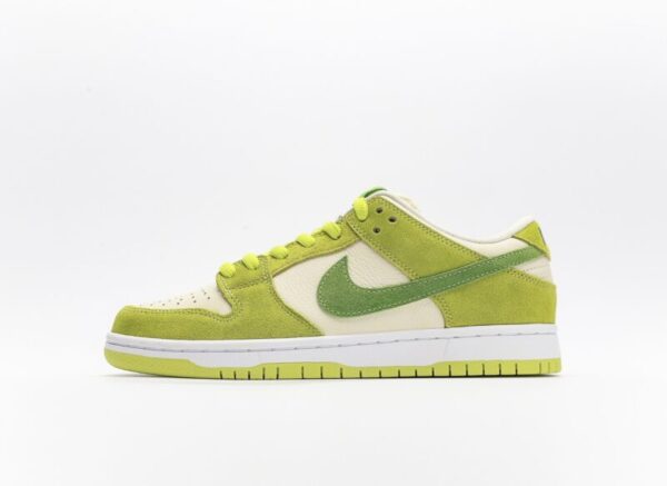 Nike SB Dunk Low “Green Apple”