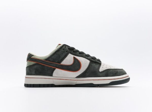 Nike SB Dunk Low X Otomo Katsuhiro Steamboy Green Orange - Image 2
