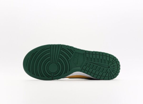 Nike Dunk Low SP ‘Brazil’ - Image 4
