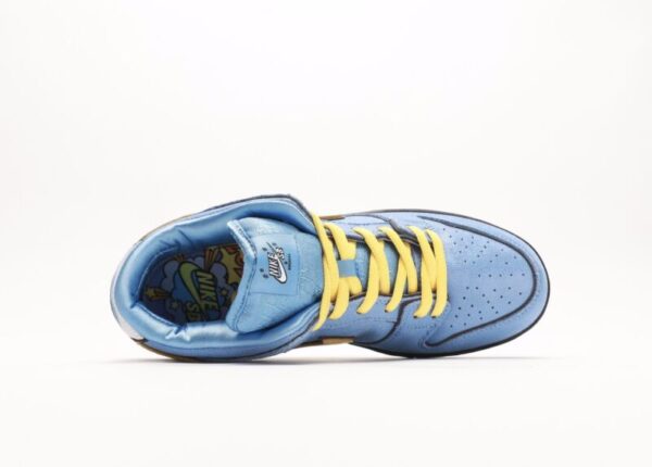The Powerpuff Girls x Dunk Low Pro SB QS 'Bubbles' - Image 3