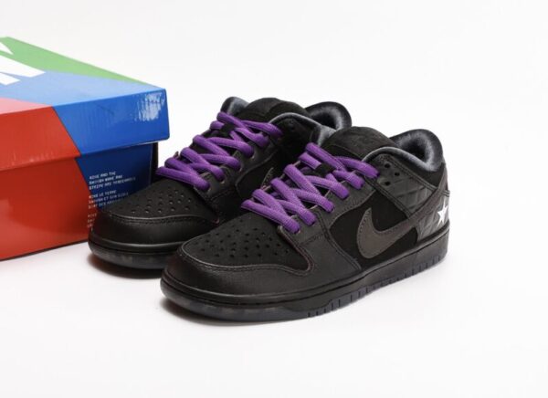 Nike Familia x Dunk Low Pro QS SB First Avenue - Image 6