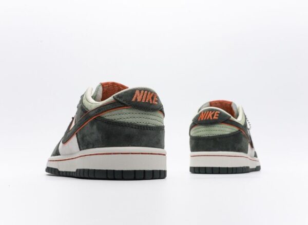 Nike SB Dunk Low X Otomo Katsuhiro Steamboy Green Orange - Image 5
