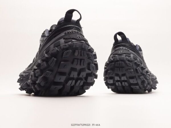 Balenciaga Bouncer Sneaker in Navy Blue - Image 6