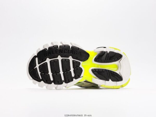 60mm Track 2.0 Faux Leather - Image 4