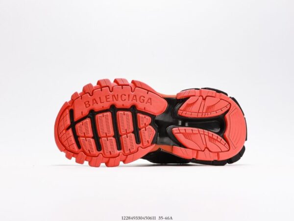 60mm Track 2.0 Faux Leather - Image 4