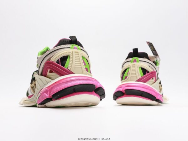 60mm Track 2.0 Faux Leather - Image 6