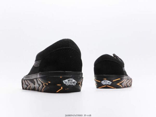 Vans Old Skool x HuaTunan Year of the Tiger - Image 5