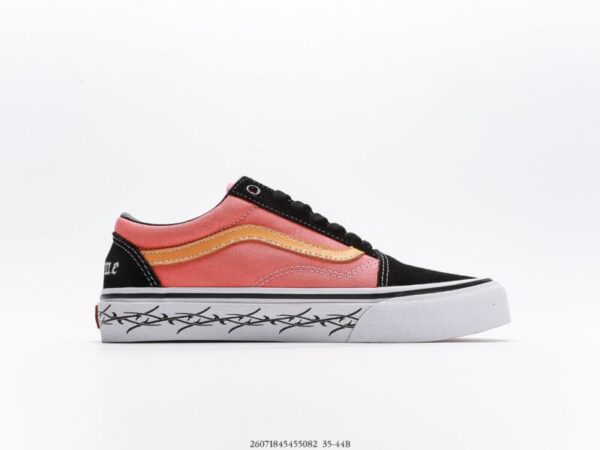 Vans Old Skool x Supreme - Image 2