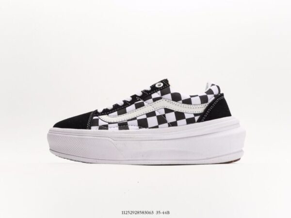 Vans Old Skool Overt CC