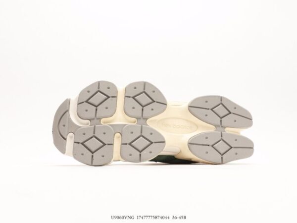 New Balance 9060 Nori - Image 3