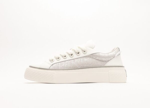Dior B33 Oblique White