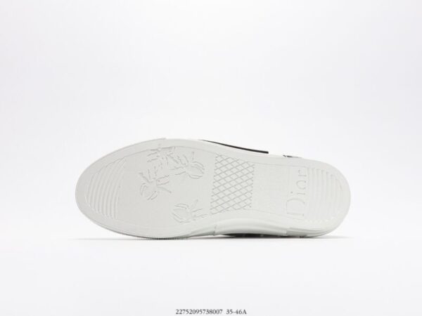Dior B23 High Top Daniel Arsham Newspaper - Image 4