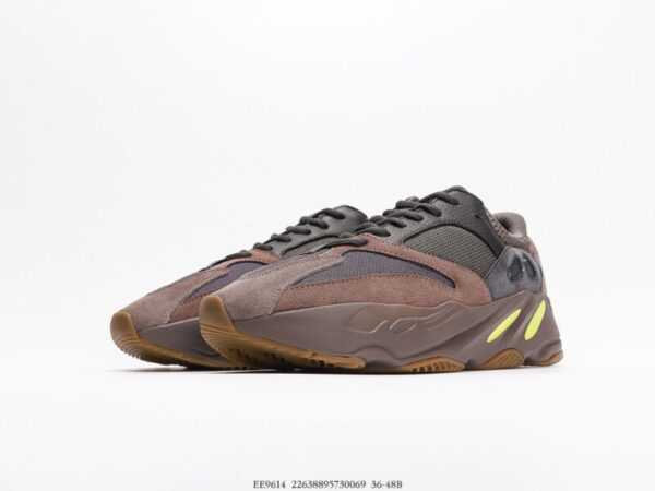 adidas Yeezy Boost 700 V2 Mauve - Image 5