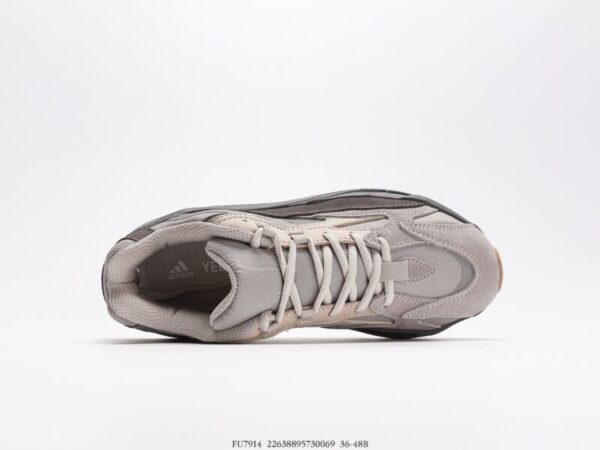 adidas Yeezy Boost 700 V2 Tephra (2019/2023) - Image 3