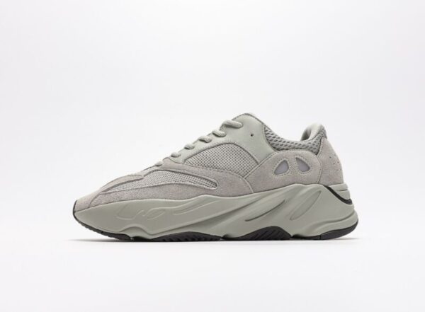 adidas Yeezy Boost 700 Salt (2019/2023)