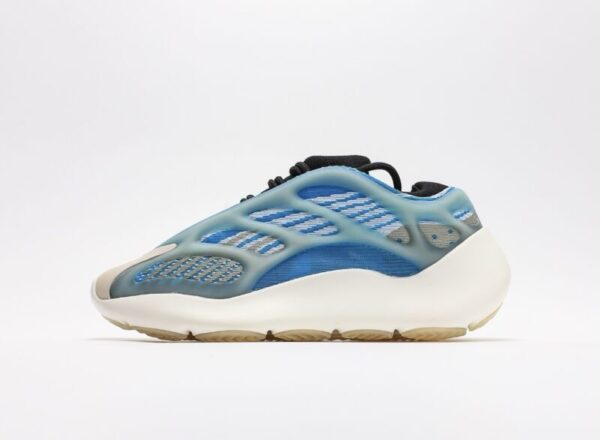 adidas Yeezy 700 V3 Arzareth