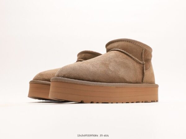 UGG® Classic Ultra Mini Platform Boot (Wmns) - Image 5