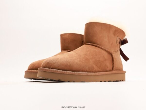 UGG® (Wmns) Mini Bailey Bow II - Image 4