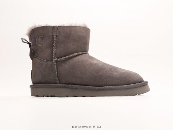 UGG® (Wmns) Mini Bailey Bow II - Image 2