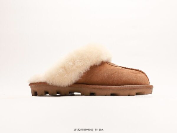UGG® (Wmns) Coquette Slipper Chestnut - Image 3