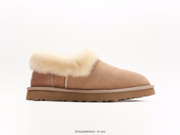 UGG® Classic Ultra Mini Fluff (Wmns) - Image 2