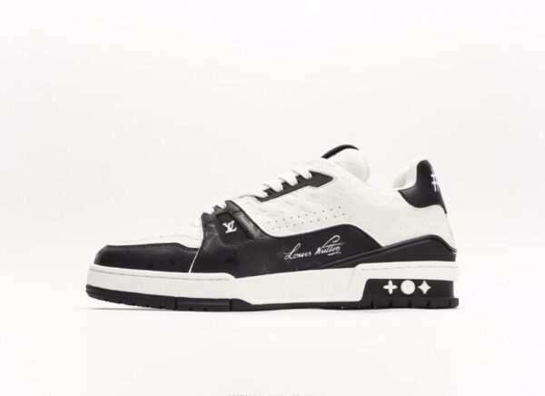 Louis Vuitton Trainer Damier Black/White