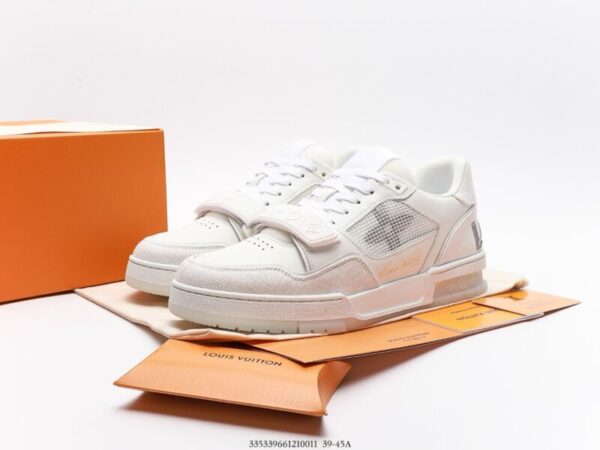 Louis Vuitton Trainer White - Image 7