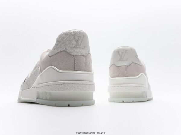Louis Vuitton Suede Monogram White - Image 4