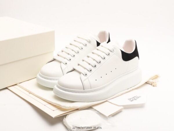 Alexander McQueen Oversized Ivory Black Leather - Image 3
